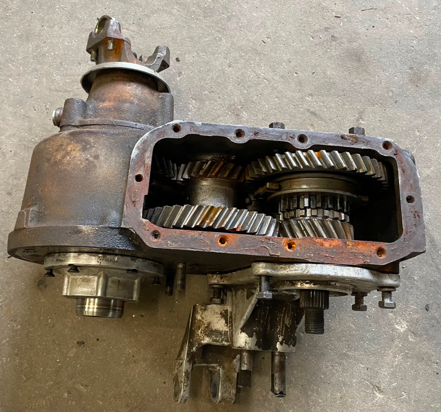 Jeep CJ Dana 300 transfer case Short CJ5 CJ7 1980 AMC READ AD Free Ship
