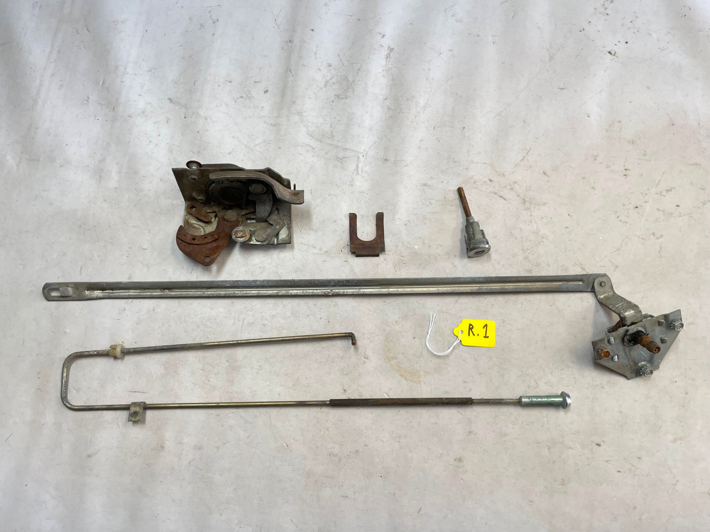 Jeep Grand Wagoneer Door linkage Striker latch Passenger Right side handle