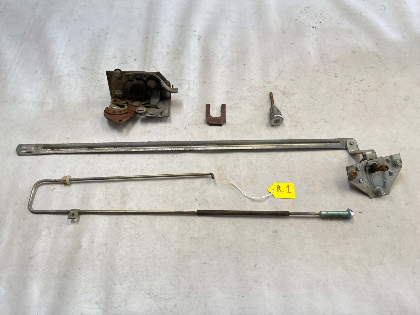 Jeep Grand Wagoneer Door linkage Striker latch Passenger Right side handle