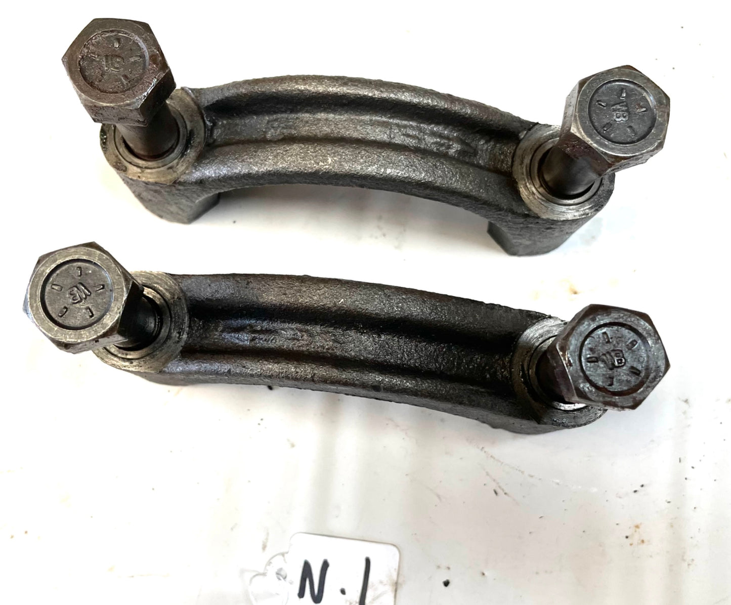 AMC 20 differential carrier bearing caps with bolts Jeep rear axle gears