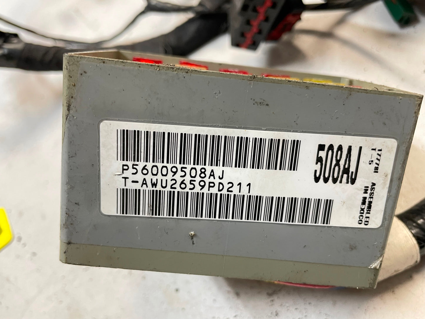 Cableado del arnés de cableado del tablero del Jeep TJ Wrangler 2000, fusibles P56009508AJ, P56010104AH