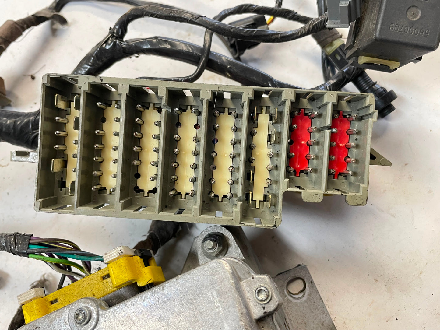 Cableado del arnés de cableado del tablero del Jeep TJ Wrangler 2000, fusibles P56009508AJ, P56010104AH