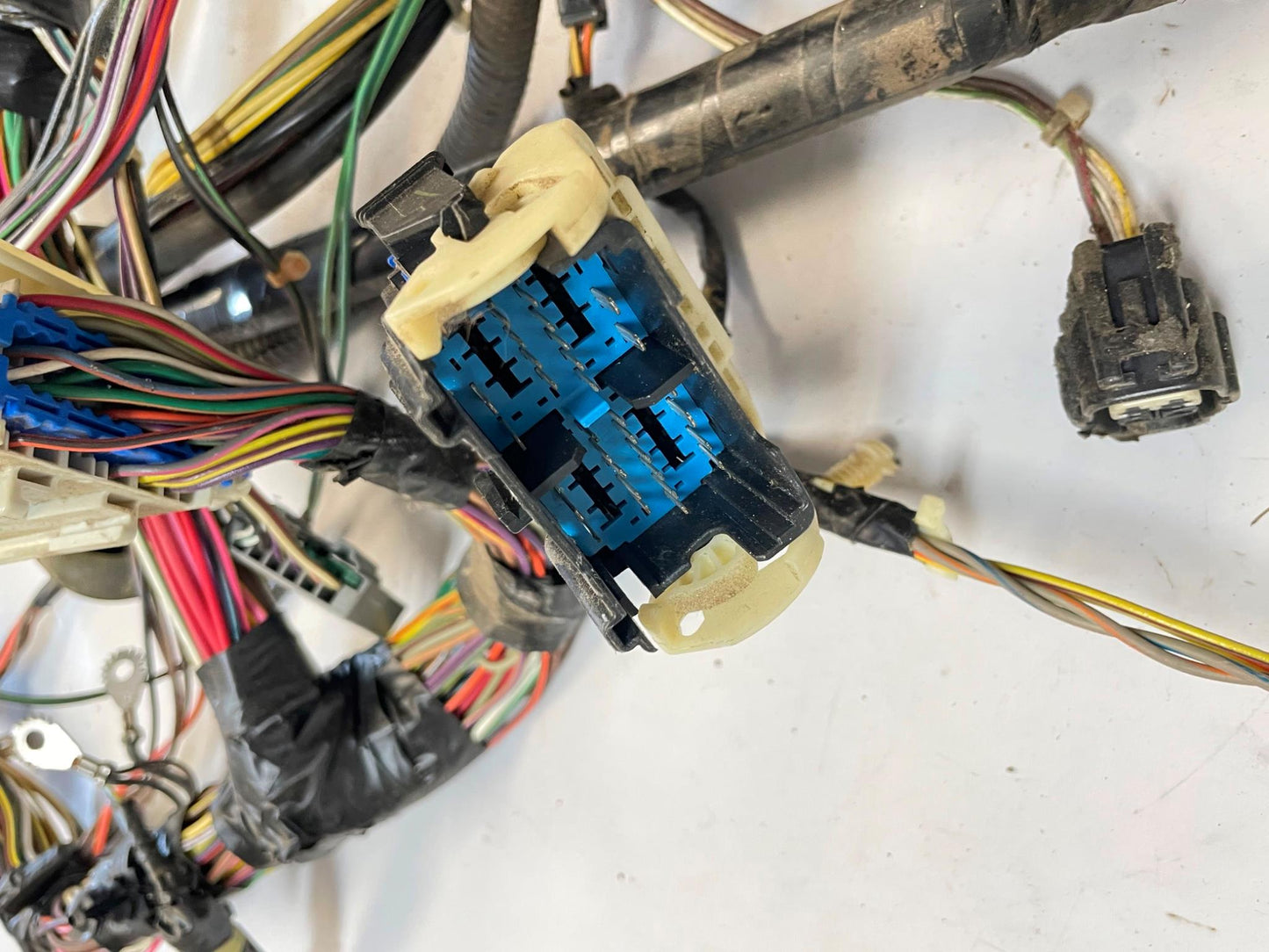 RIGHT HAND DRIVE 06 Jeep TJ Dash Wire Harness Wiring 56055139AA