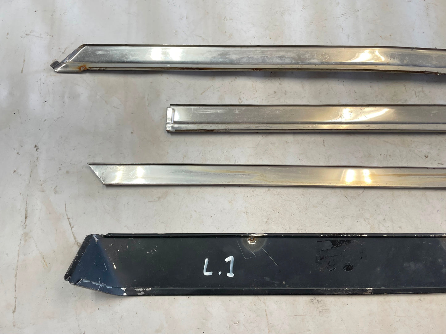 Jeep Grand Wagoneer chrome trim with top visor passenger front door Right