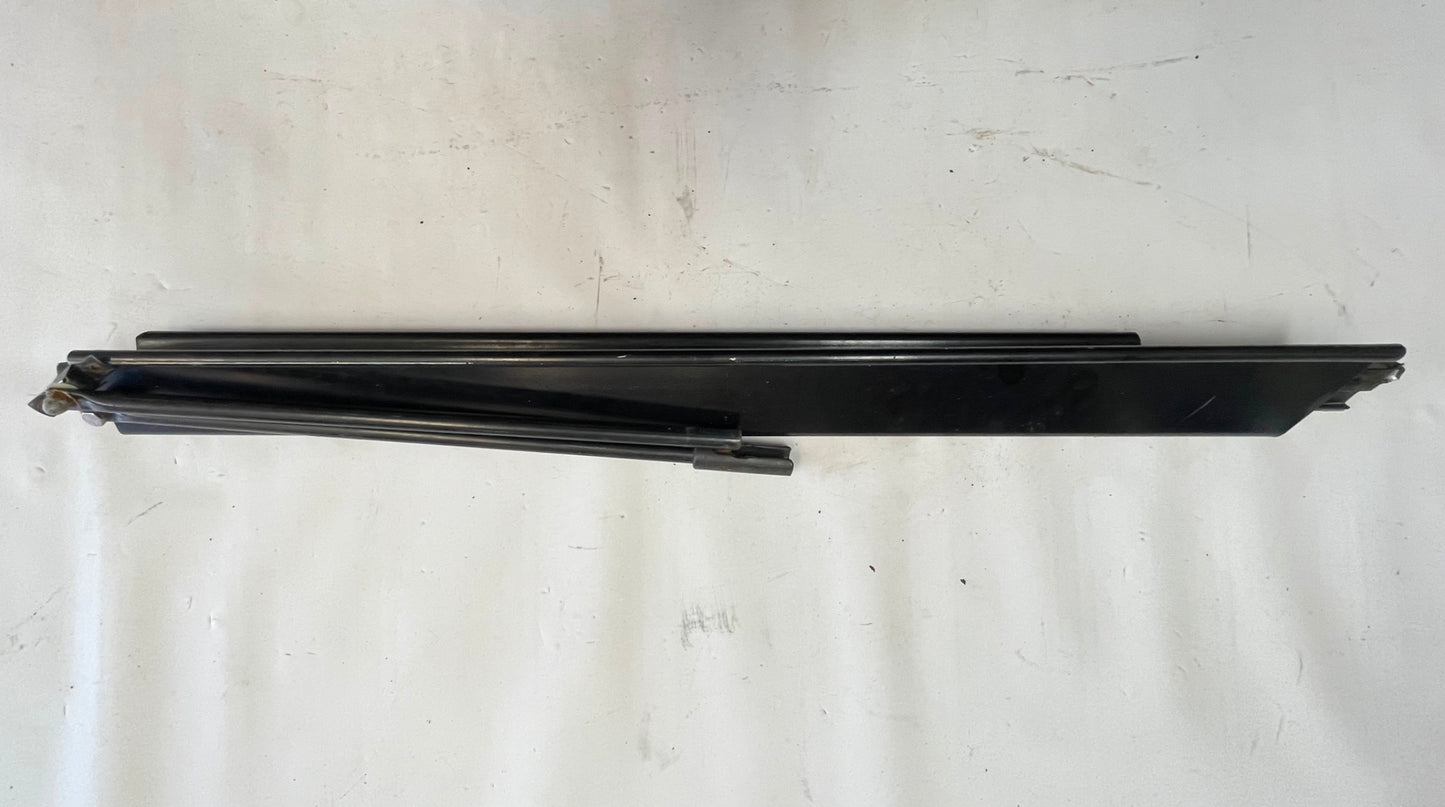 Jeep YJ factory passenger side door surround with tension bar soft top