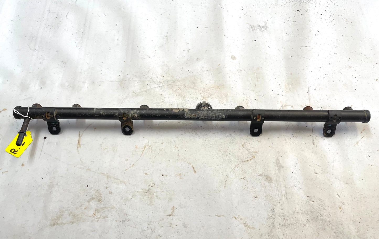 Jeep TJ Wrangler fuel rail 4.0 six cylinder 2005 2006 FREE SHIPPING