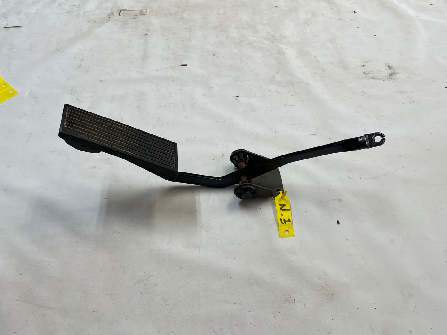Jeep TJ Wrangler gas pedal accelerator FACTORY fits 97-06 Right Hand Drive only
