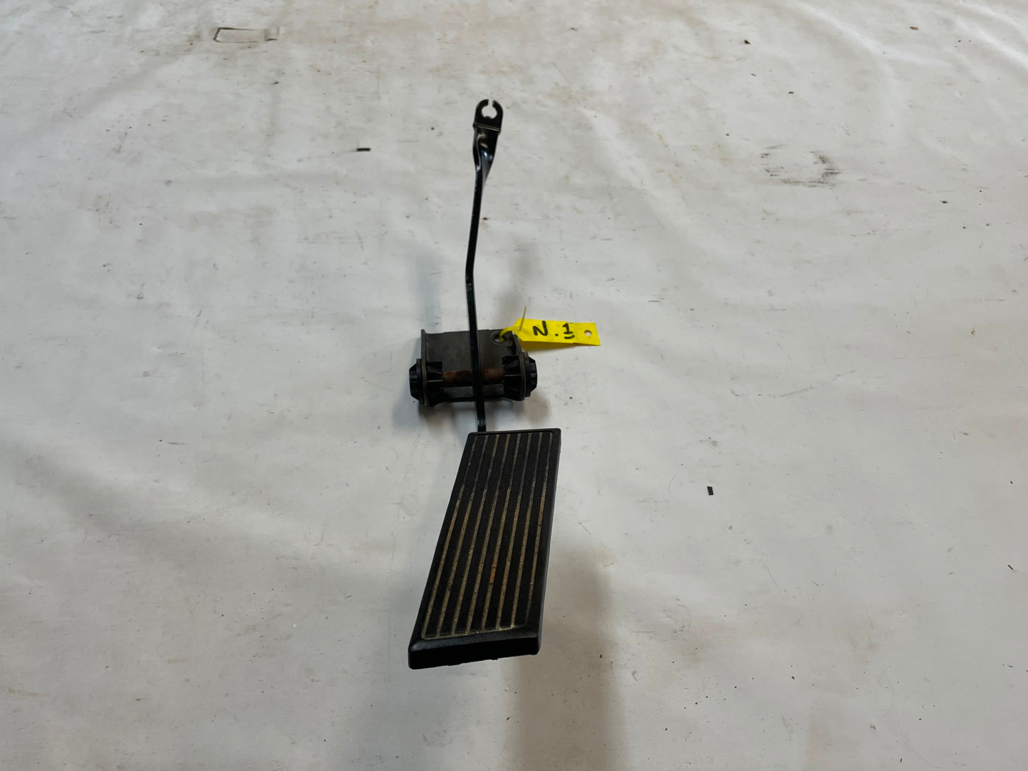 Jeep TJ Wrangler gas pedal accelerator FACTORY fits 97-06 Right Hand Drive only
