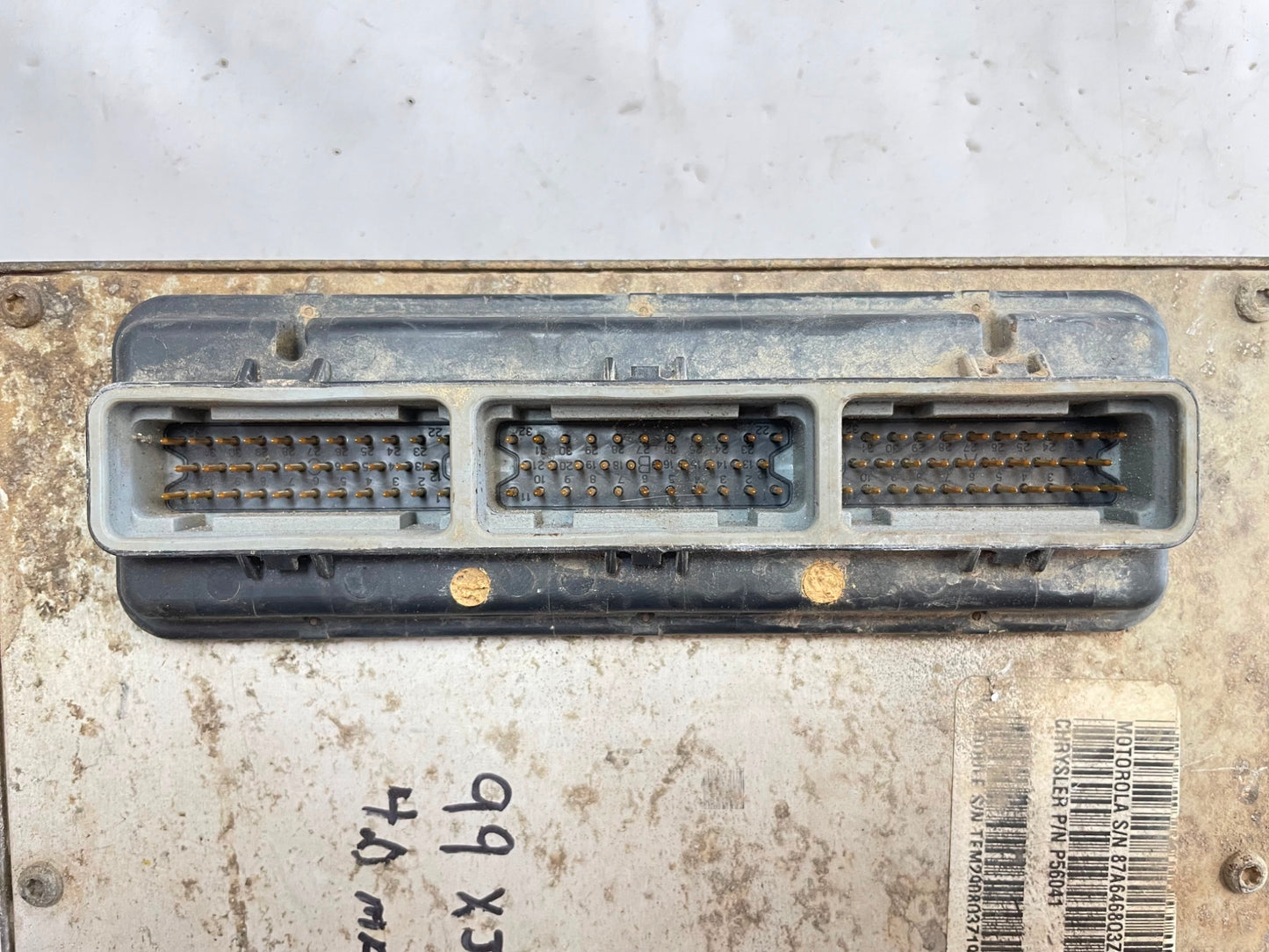 Jeep XJ Cherokee ECM computer 4.0 Engine Manual 56041489AD ECU PCM Manual 1999