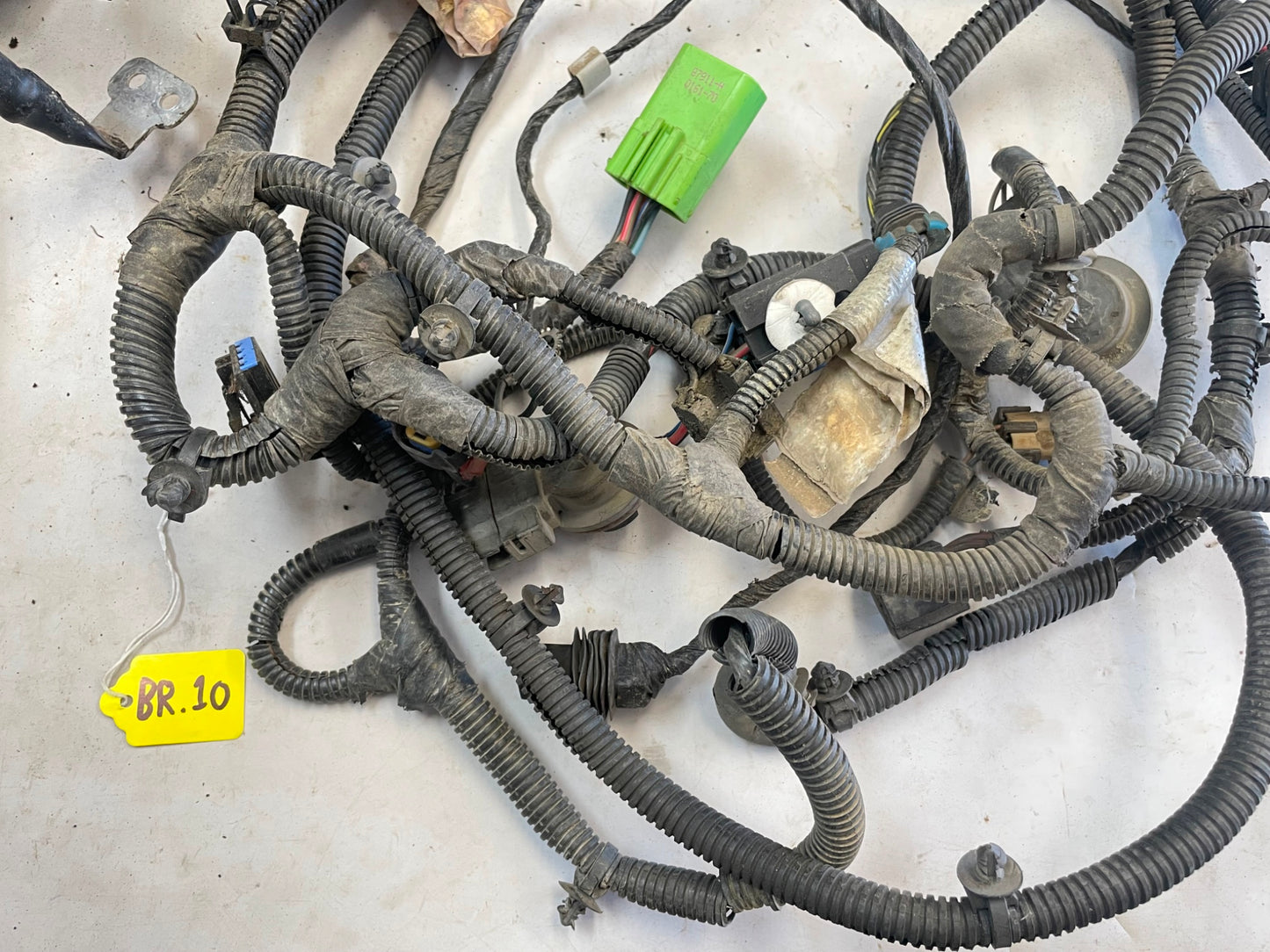 03 Jeep TJ Wrangler VOLANTE A LA DERECHA 4.0 automático, arnés de cableado completo del tablero del motor