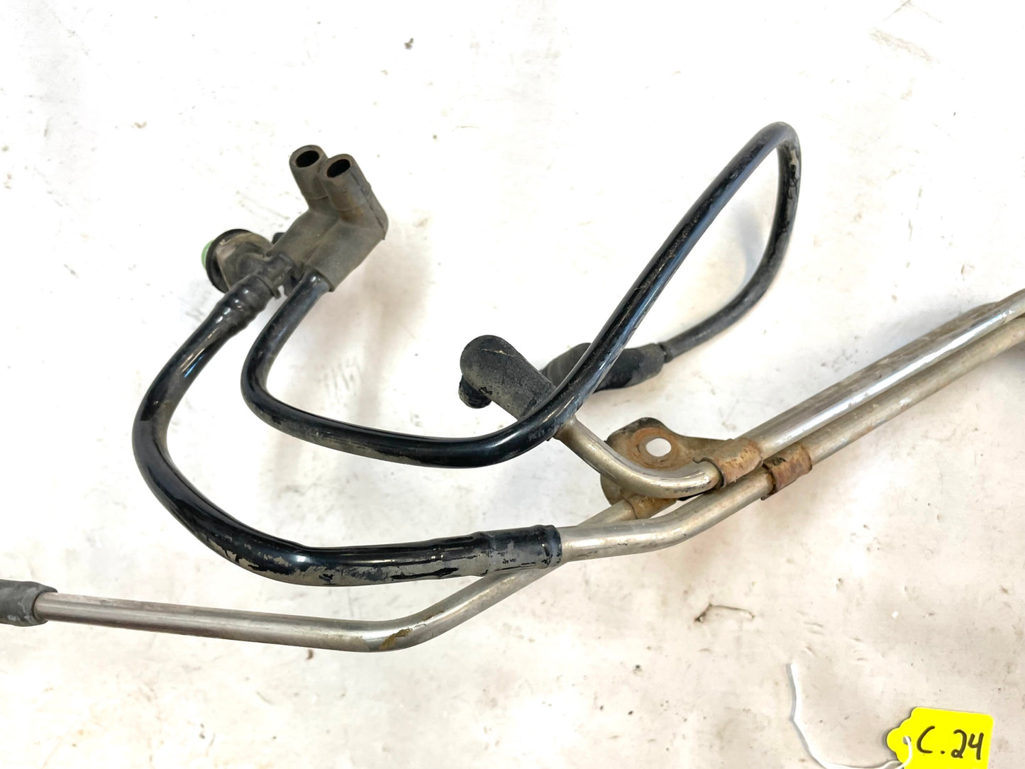 Jeep TJ Wrangler 4.0 fuel lines Engine Fuel Rail to Frame stainless fits 03-06