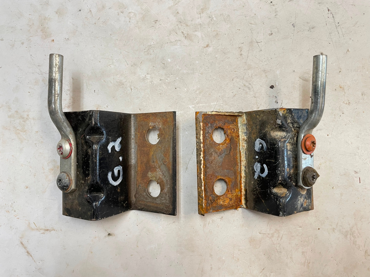 Jeep door catch hard soft doors catches CJ5 CJ7 YJ Wrangler lower hinge strap G2
