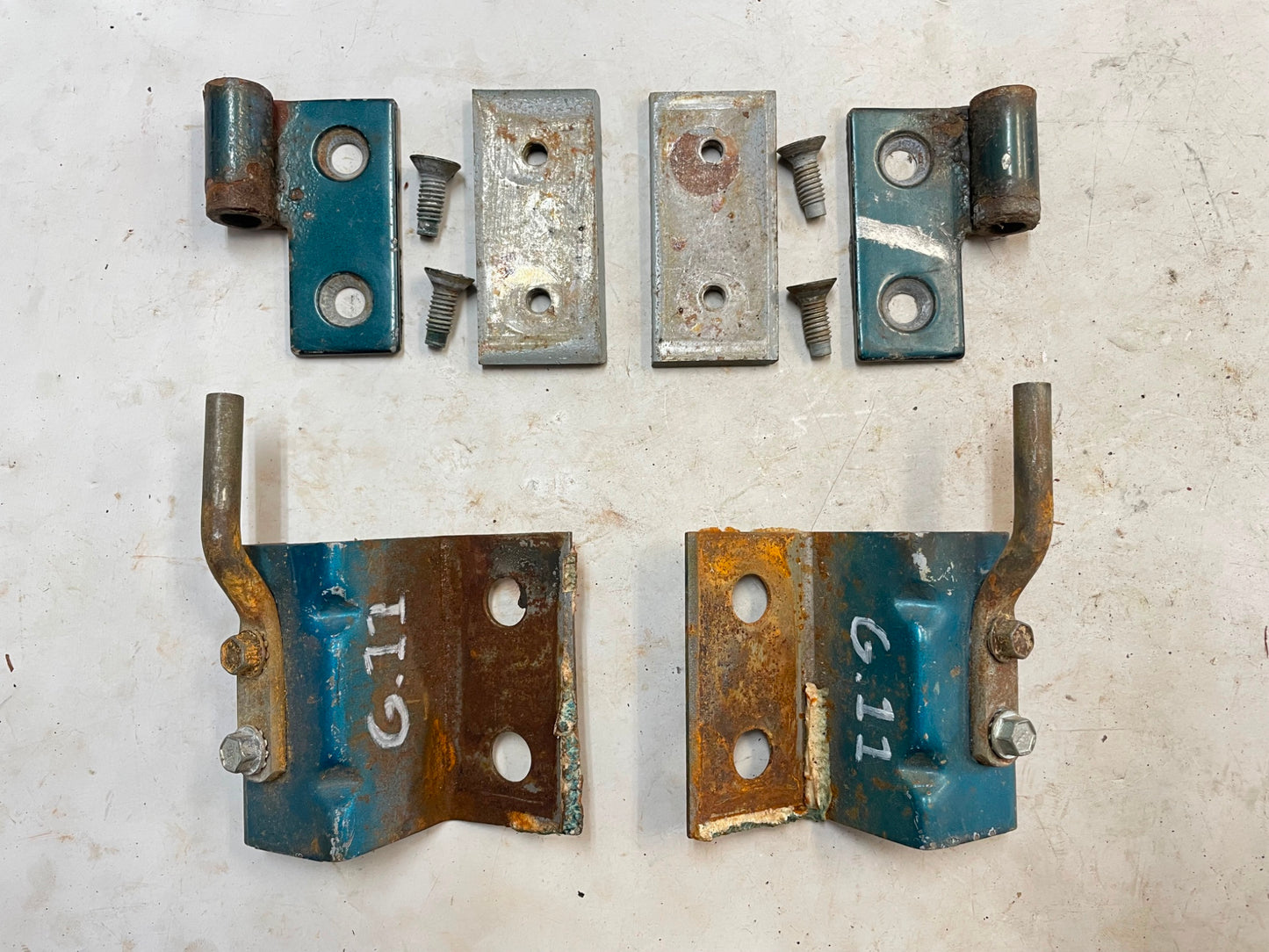 Jeep CJ YJ door catch Lower Door Hinge hard doors catches CJ5 CJ7 Wrangler 2