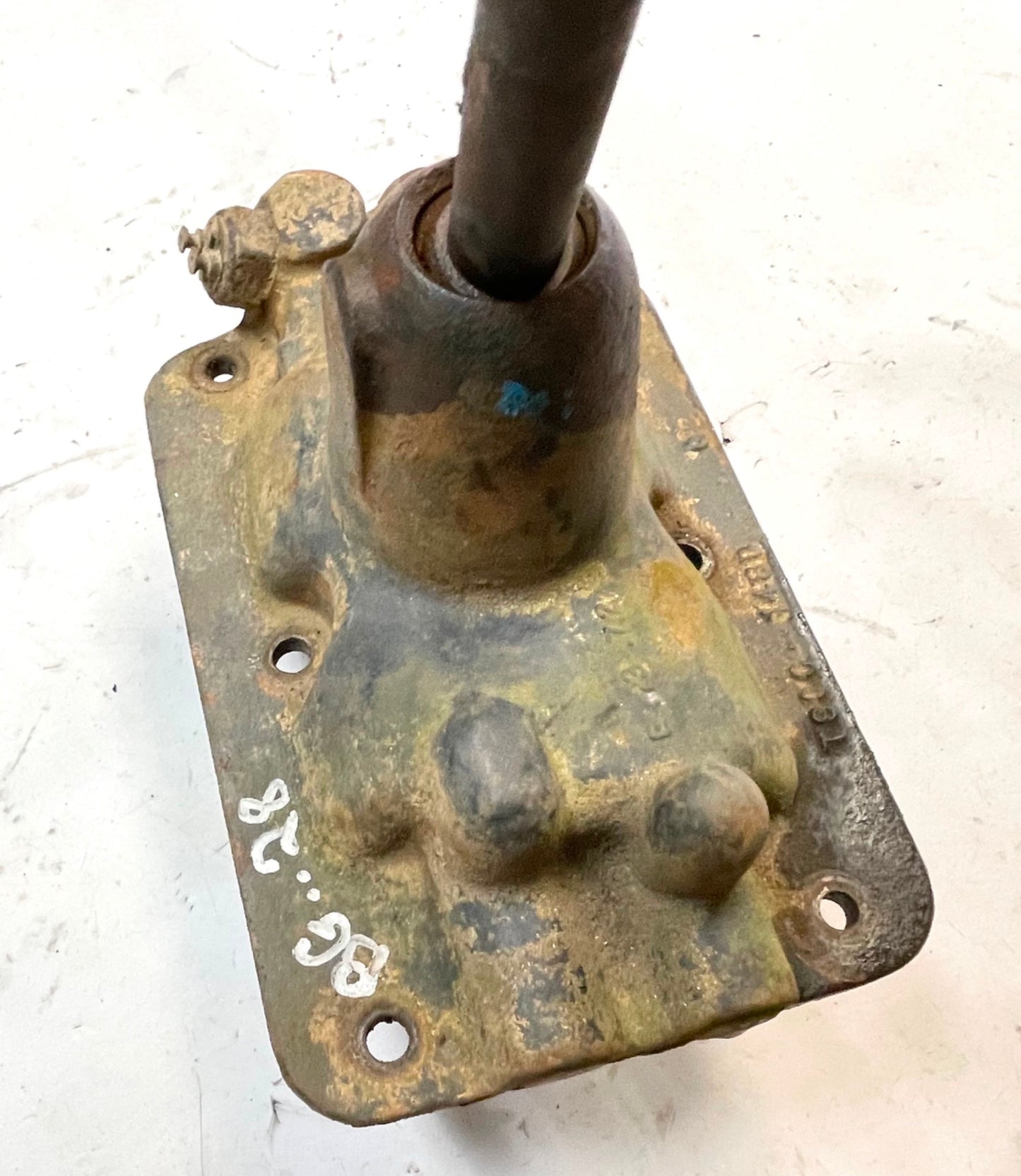 Jeep CJ T90 shifter top 3 speed manual transmission forks lever CJ5 T90C-148D