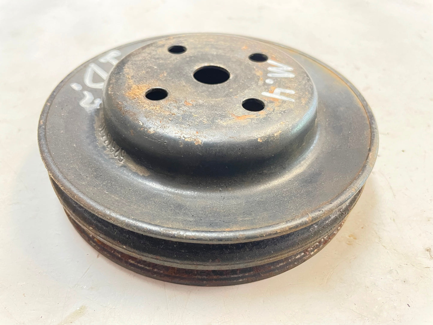 Jeep AMC Pontiac iron duke fan pulley 4 cylinder 151ci. 2.5 CJ5 CJ7 GM 562733ZC