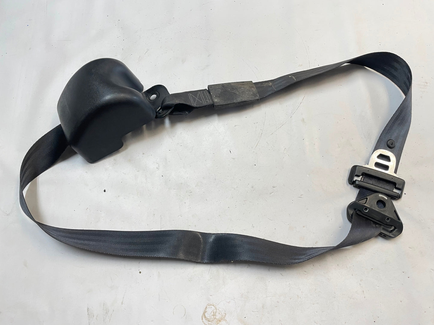 Jeep YJ Wrangler front seat belt shoulder harness Passenger Right fits 92-95 !