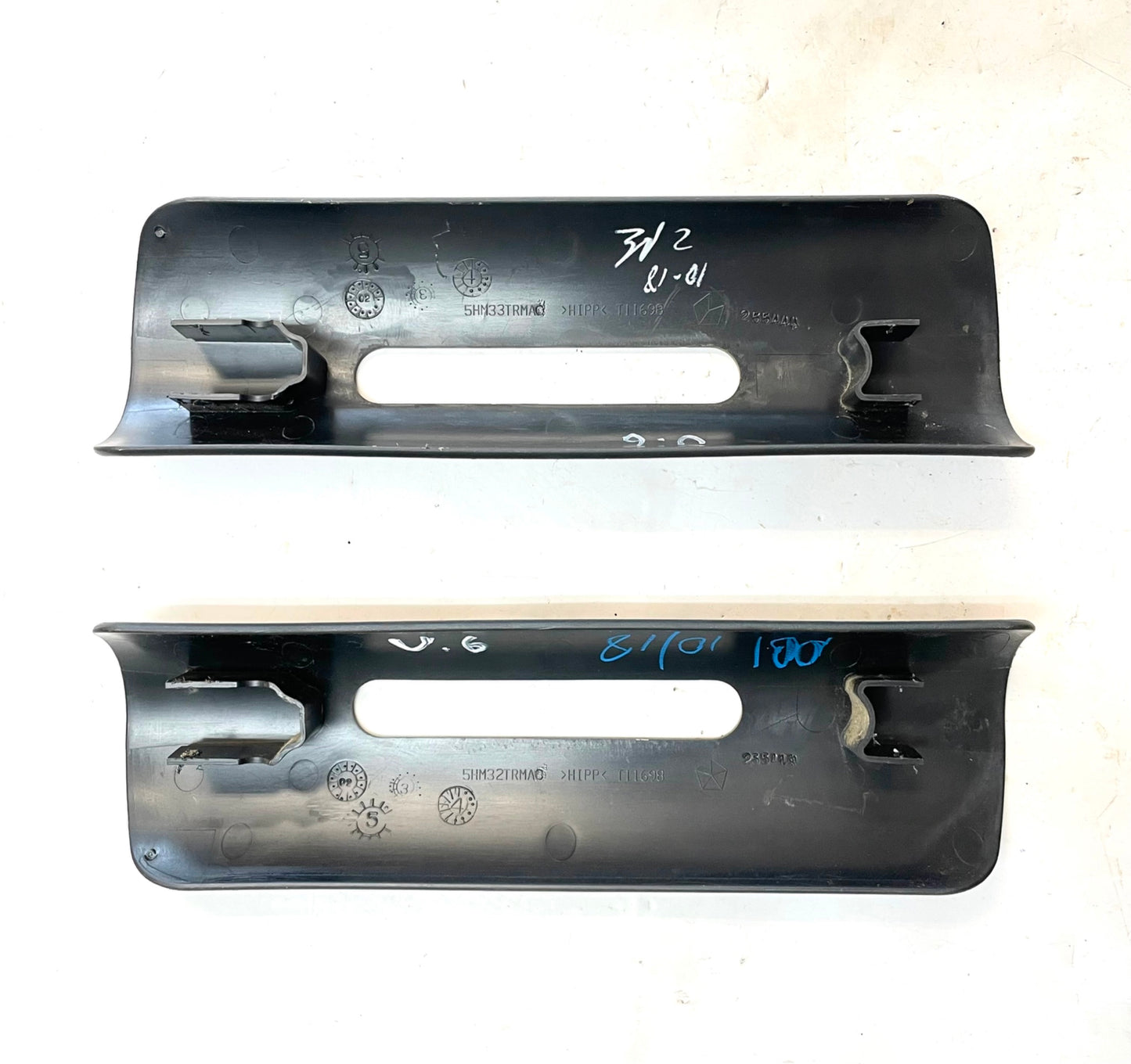 Jeep TJ Wrangler Front Seat Belt Shoulder Adjuster Trim Seatbelt fits 03-06