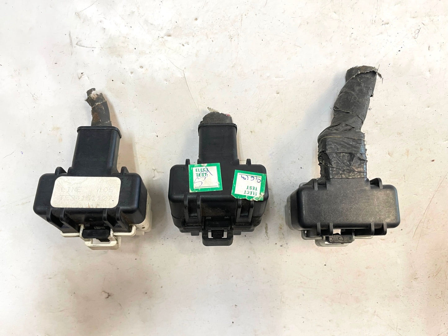 Jeep TJ computer ECM PCM plug ends Wrangler 97-02 plugs 56041305