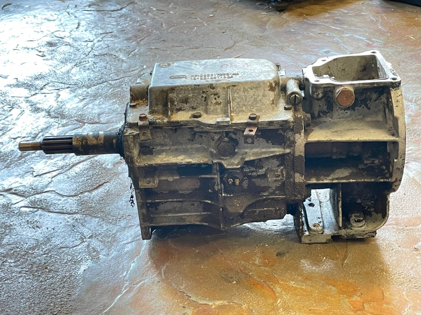 Jeep CJ 4 speed manual transmission SR4 CJ7 CJ8 Ford 13-32-097-902 see ad