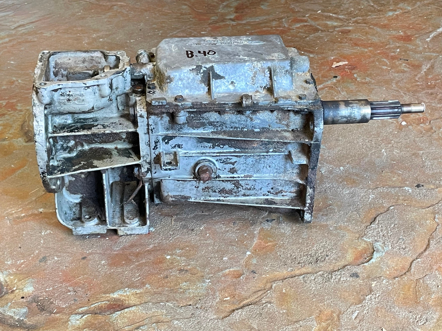 Jeep CJ 4 speed manual transmission SR4 CJ7 CJ8 Ford 13-32-097-902 see ad