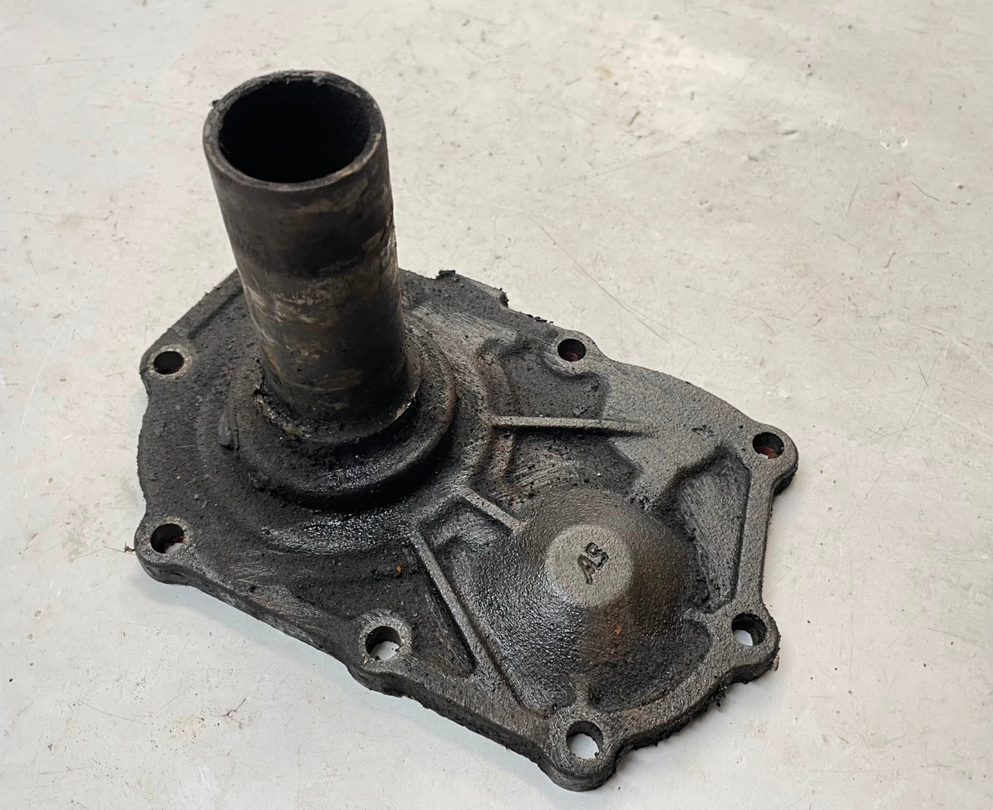 Jeep Wrangler YJ TJ AX15 manual Transmission bearing retainer external slave