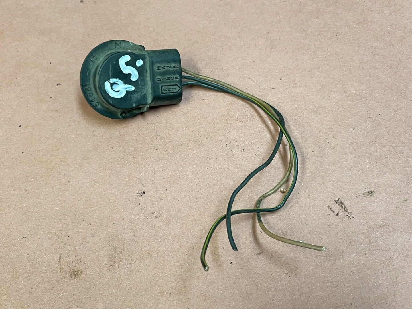 Jeep YJ headlight socket head light plug end wiring wire harness 94-95 Wrangler