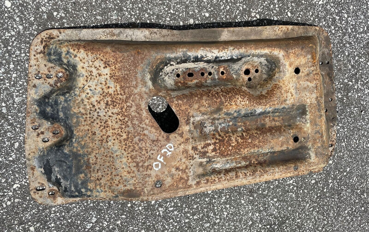 Jeep CJ5 CJ7 Transmisión Placa protectora Travesaño Protector inferior T150 T18 76-79 CJ 