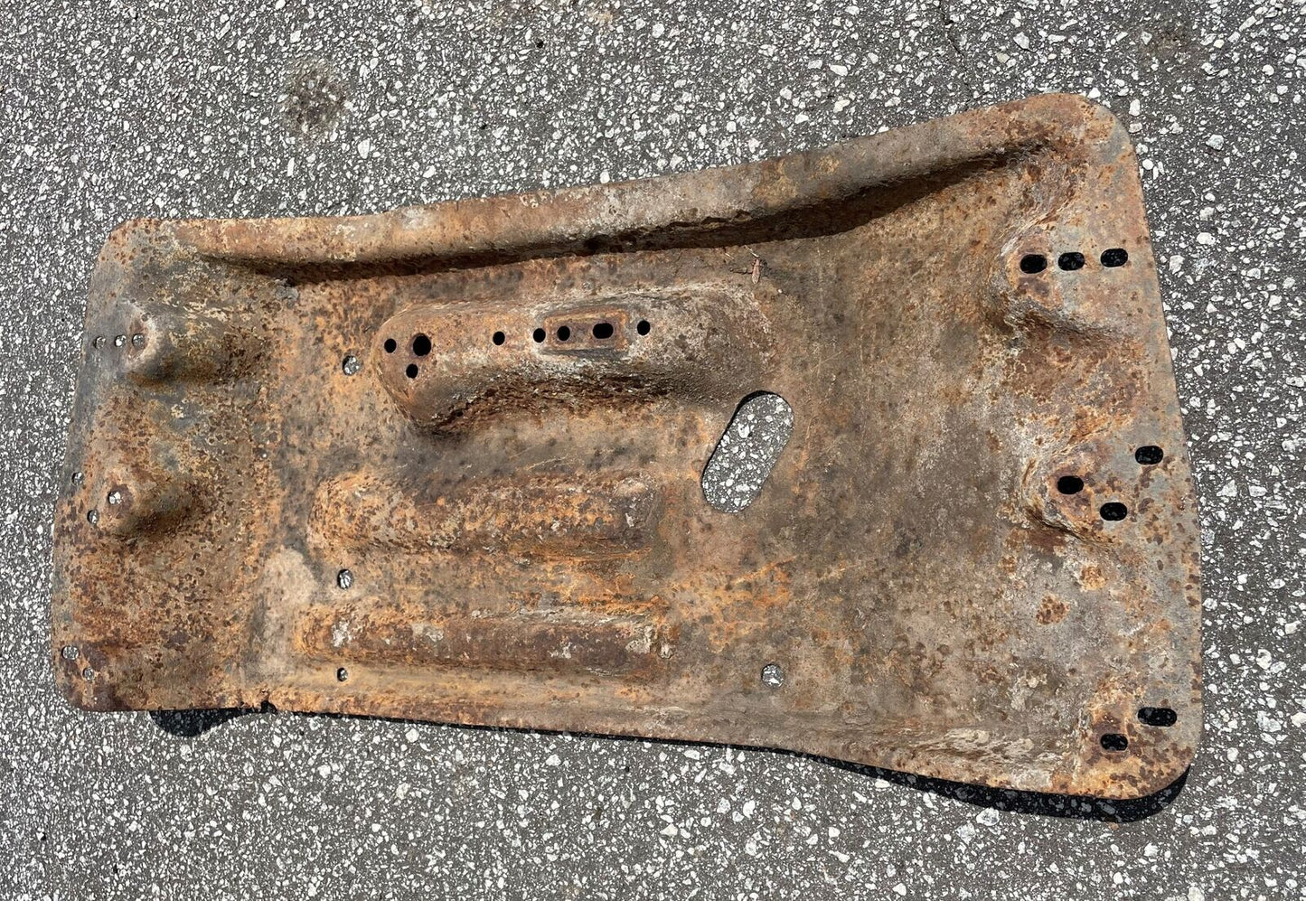 Jeep CJ5 CJ7 Transmisión Placa protectora Travesaño Protector inferior T150 T18 76-79 CJ 