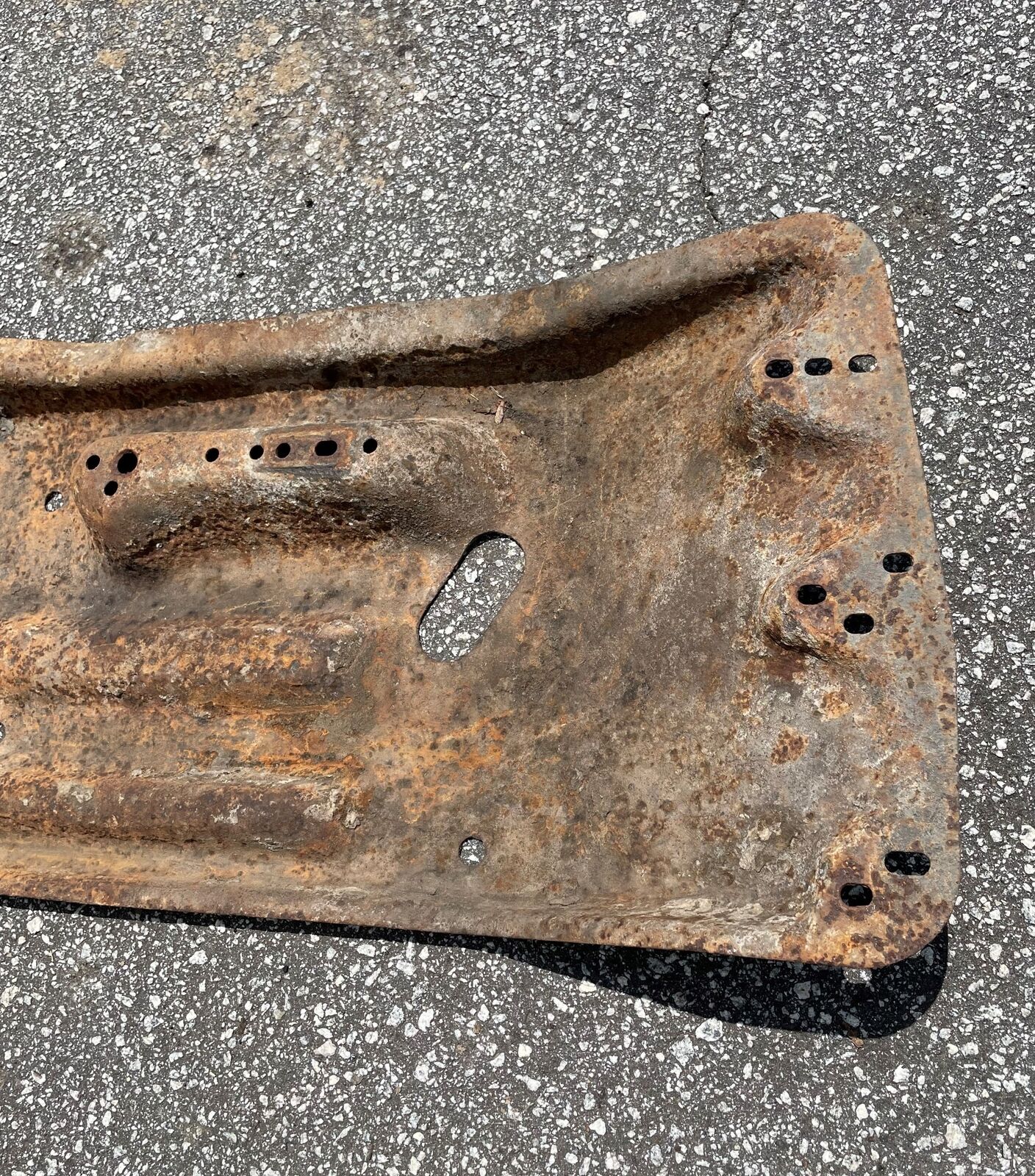 Jeep CJ5 CJ7 Transmisión Placa protectora Travesaño Protector inferior T150 T18 76-79 CJ 