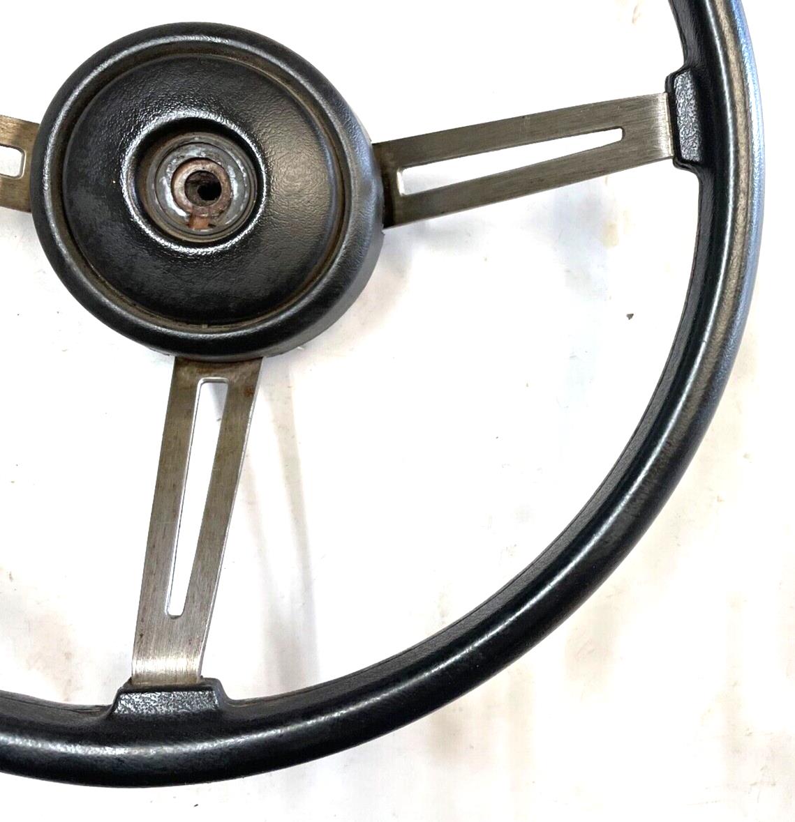 Jeep CJ steering wheel CJ5 CJ7 76-86 AMC horn button black J10 Cherokee AMC FSJ