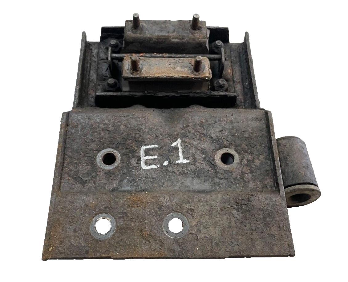 ¡Soporte de placa de montaje de transmisión Jeep TJ 4 cilindros 2.5 AX5 97-02 Wrangler! 