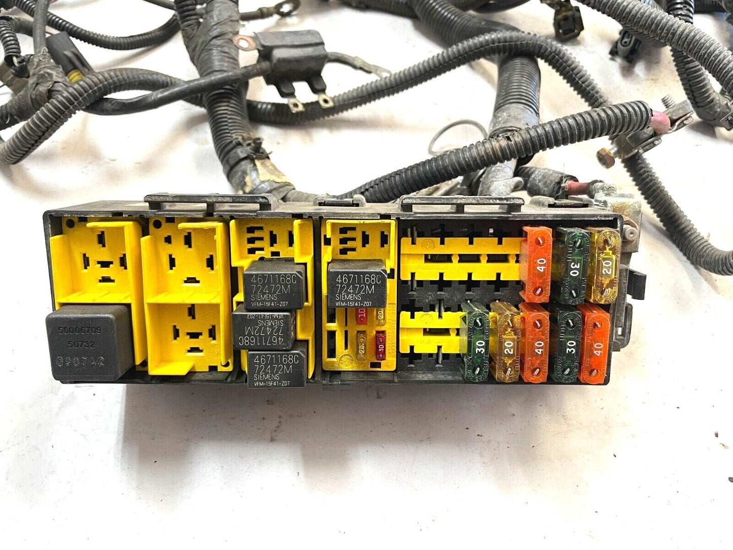 98 Jeep TJ Wrangler 2.5 Engine Wire Harness Wiring Loom P56010285AB 4 cyl Auto