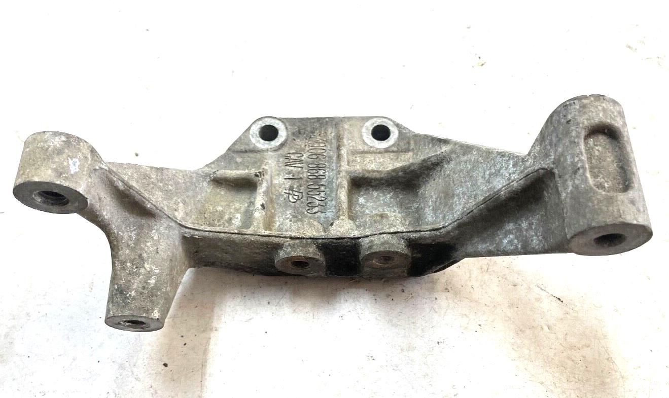 Soporte inferior del alternador Jeep XJ Cherokee 95-01 COUNTRY CLASSIC 5300686855233 