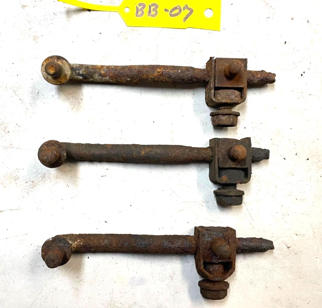 Jeep YJ NP 231 transfer case shifter linkage rod 4 cylinder Wrangler