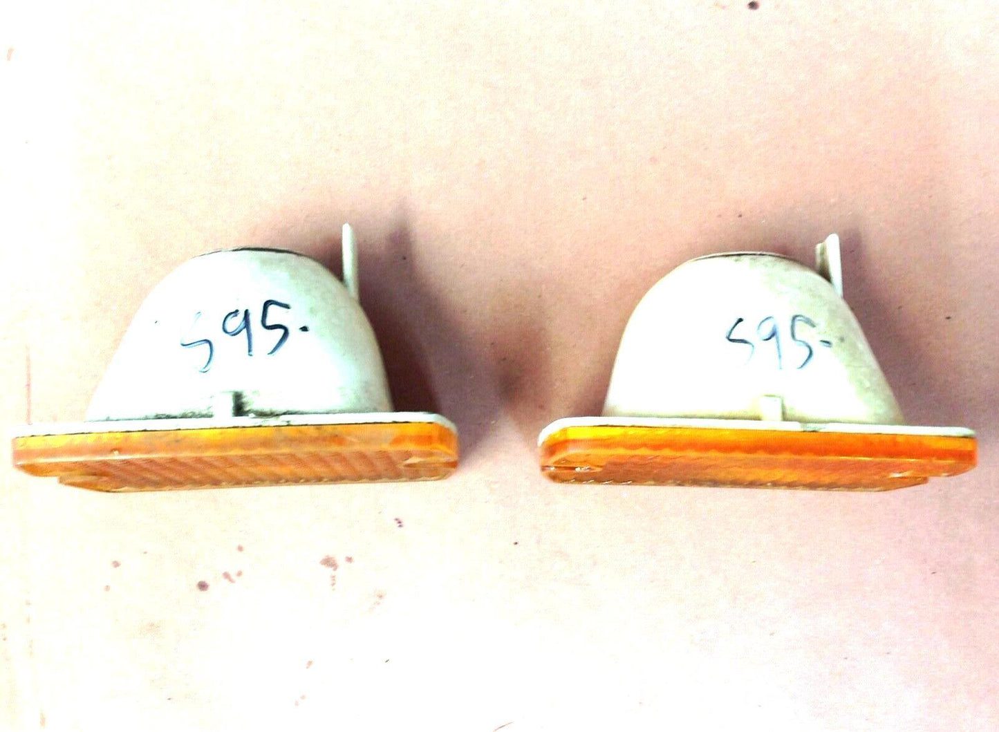 Jeep YJ turn signal lens grill marker amber factory fits 87-93 Wrangler