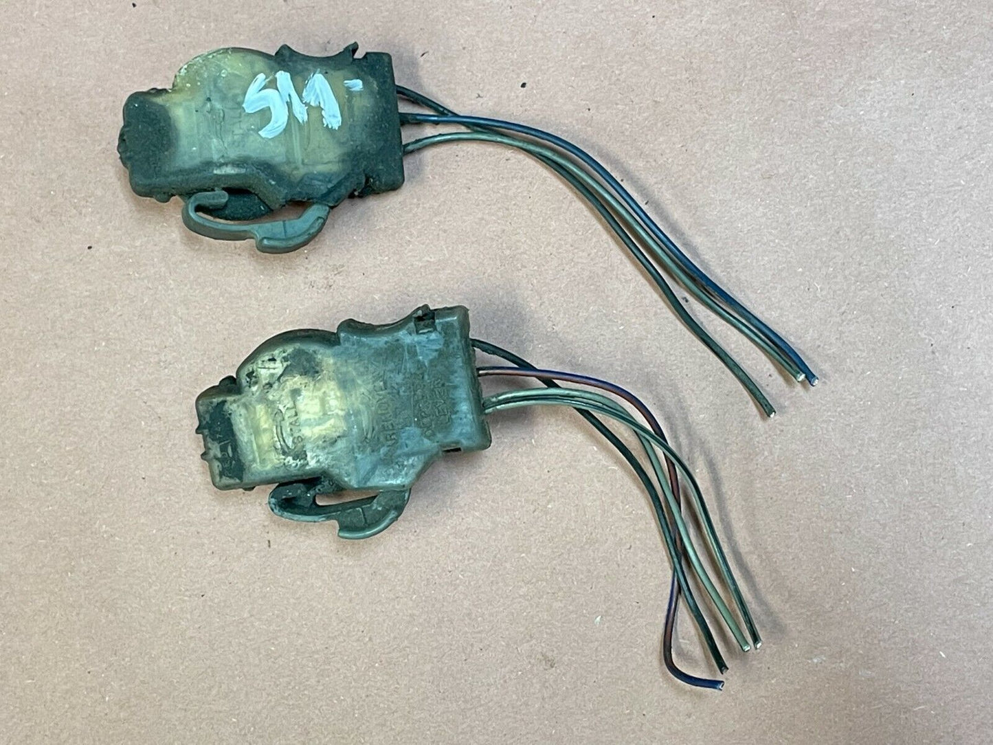 87-93 Jeep YJ headlight socket head light plug end wiring wire harness Wrangler