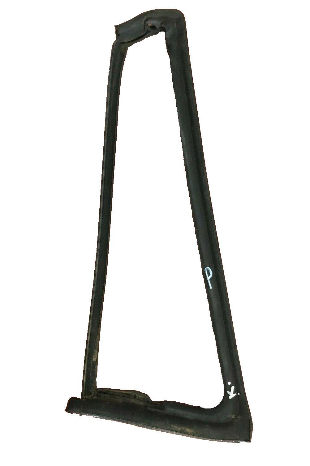 Jeep 82-95 CJ7 YJ vent window rubber gasket passenger vent glass Wrangler