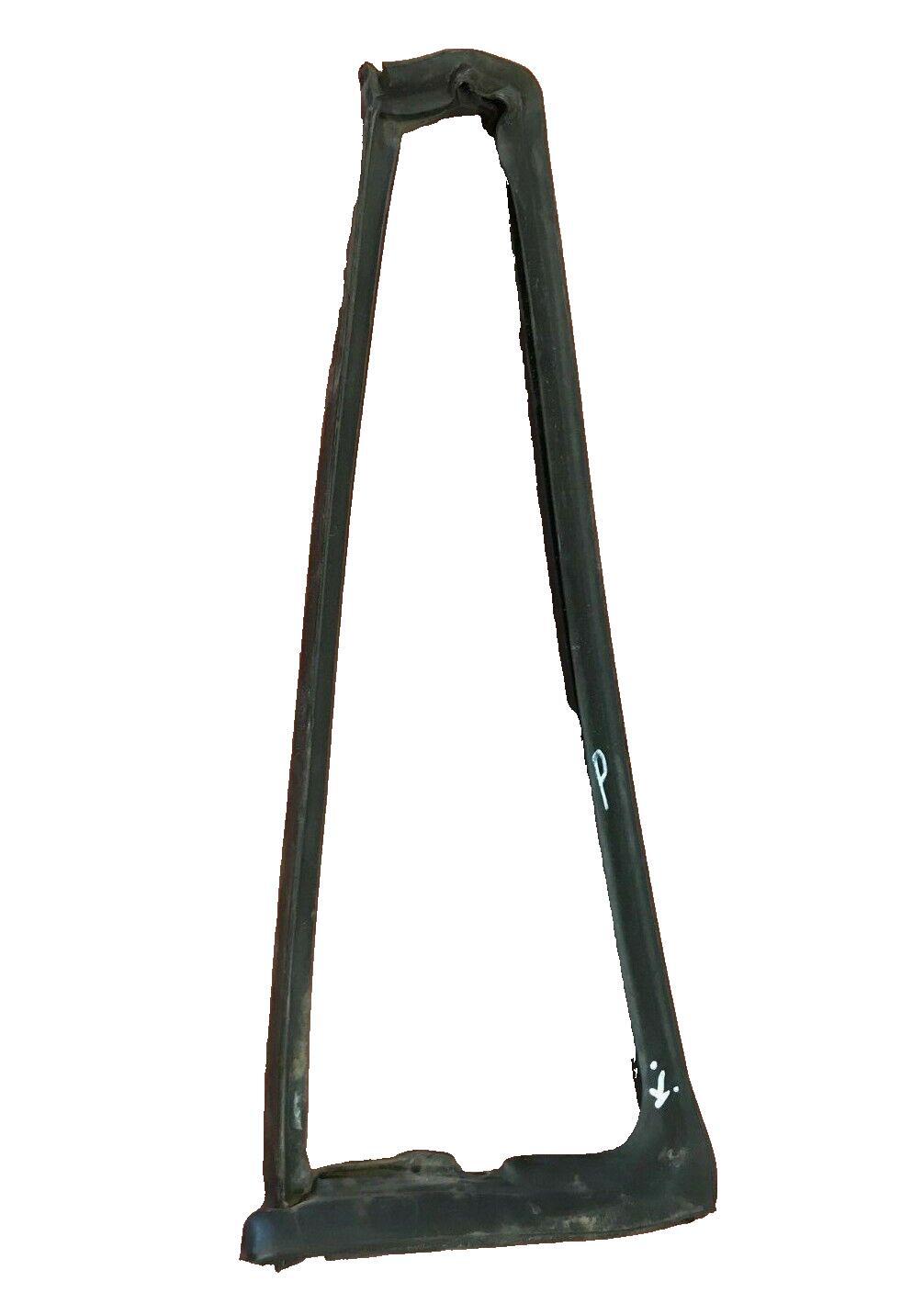 Jeep 82-95 CJ7 YJ vent window rubber gasket passenger vent glass Wrangler