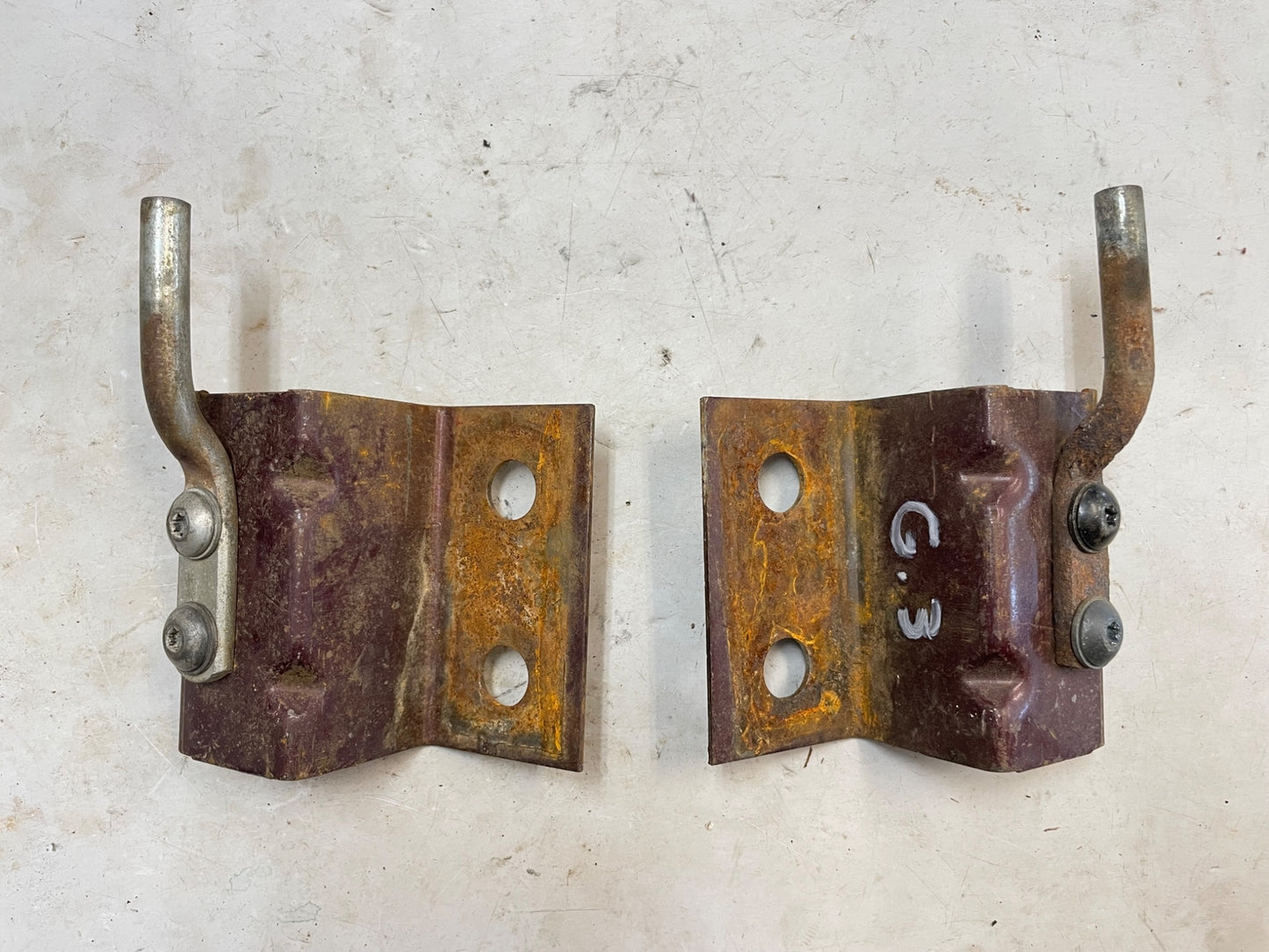 Jeep door catch hard soft doors catches CJ5 CJ7 YJ Wrangler lower hinge strap G3