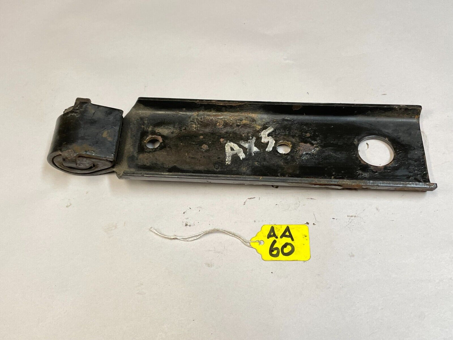 Jeep YJ manual transmission mount 87-95 Wrangler AX5 NP231 case FREE SHIP!
