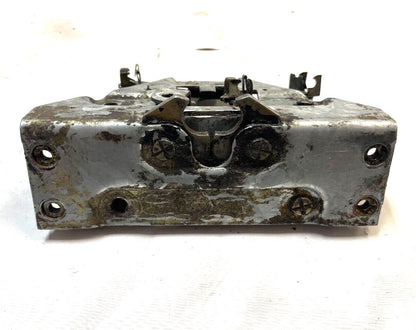 92-95 Jeep YJ Wrangler Driver full Door striker latch catch Left Side  READ AD
