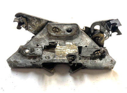 92-95 Jeep YJ Wrangler Driver full Door striker latch catch Left Side  READ AD