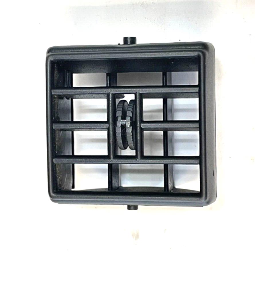 84-96 Jeep Cherokee XJ Passenger side Center Dash Vent Louver Black 8955000372