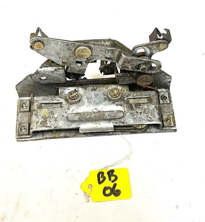 ¡El pestillo de la puerta completa del lado derecho del pasajero del Jeep YJ Wrangler se adapta a los modelos 92-95! 