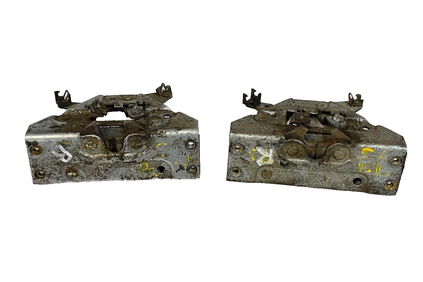¡El pestillo de la puerta completa del lado derecho del pasajero del Jeep YJ Wrangler se adapta a los modelos 92-95! 