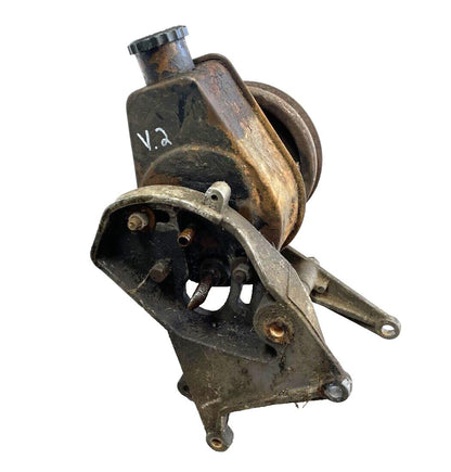 Bomba de dirección asistida Jeep V8 y soportes AMC 304 360 401 CJ5 CJ7 J10 Wagoneer FSJ