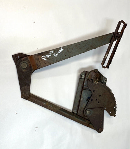 Jeep passenger back side door window regulator Cherokee Wagoneer right Crank FSJ
