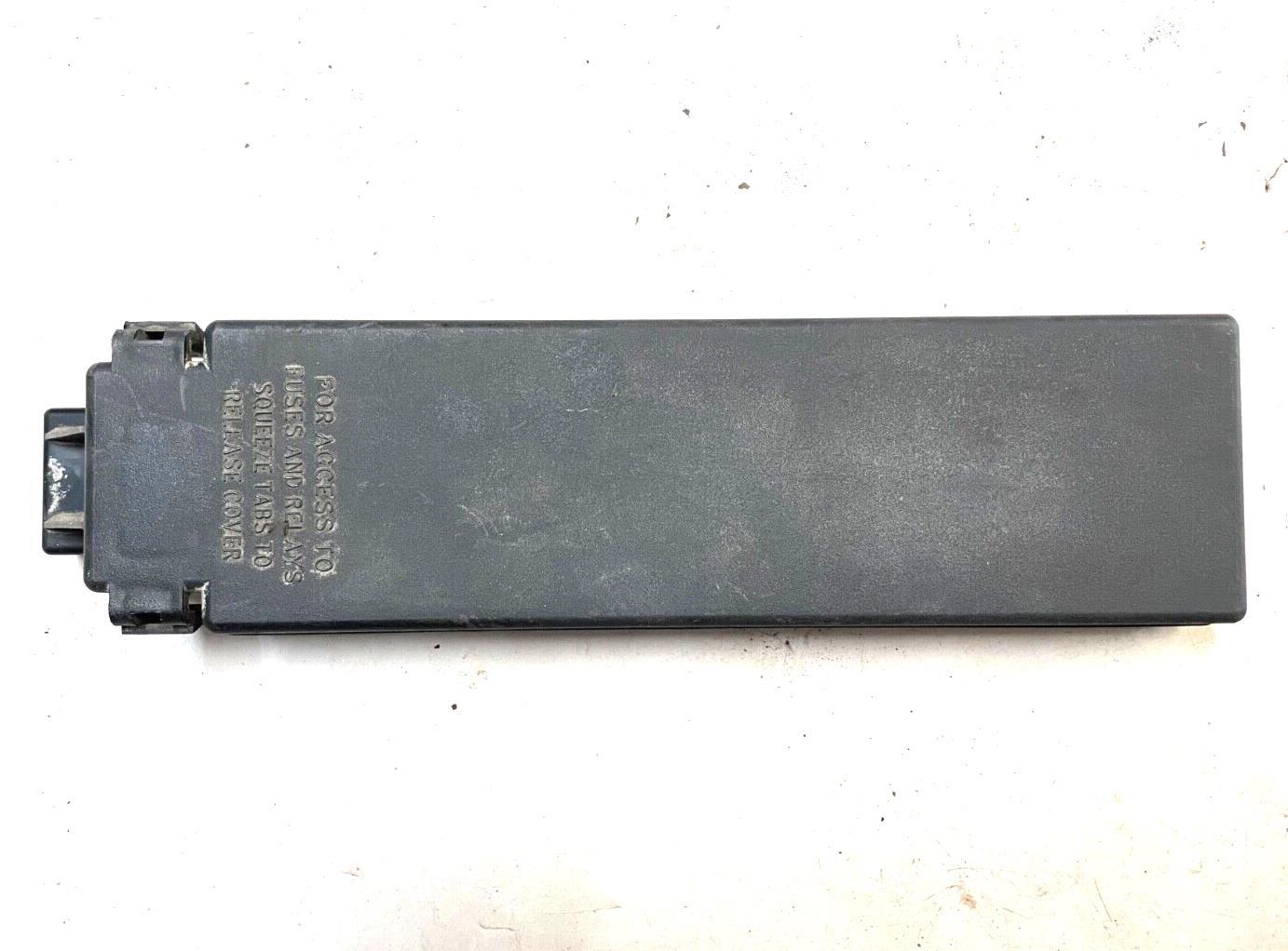 Jeep TJ Engine Fuse Box Lid cover 90505 fits 01-06 Wrangler FREE SHIPPING!