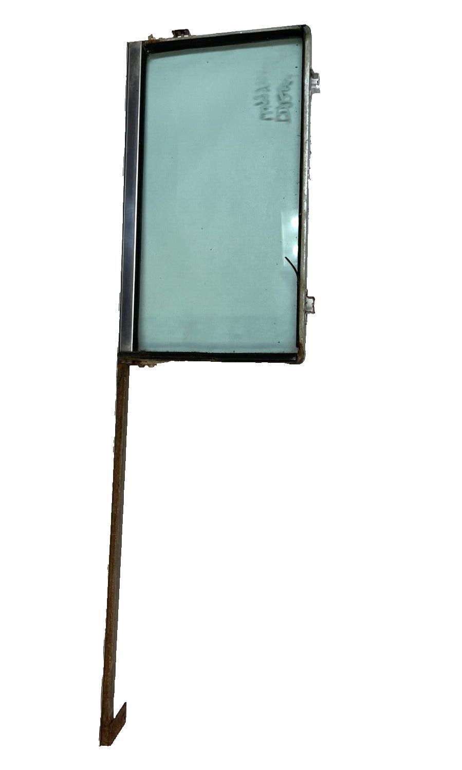 Jeep 76-91 Grand Wagoneer driver side back door vent window Glass left side AMC