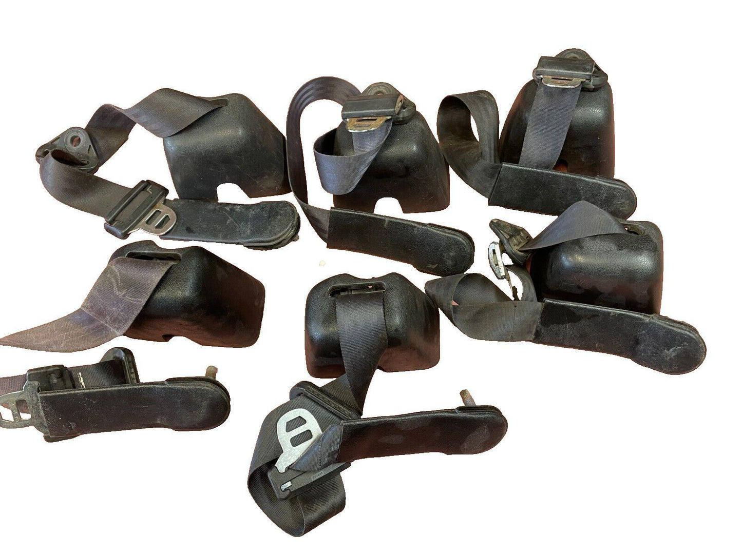 Jeep YJ 92-95 back seat belt Right side Wrangler passenger rear retractor